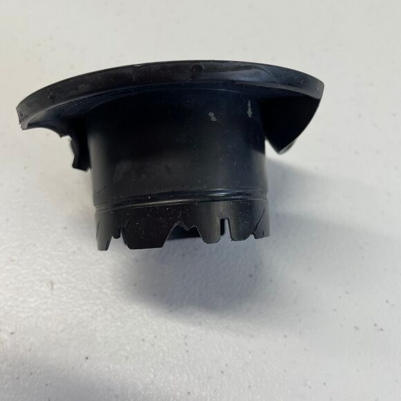 Oster Blender Model 6870 Replacement Lid Black Part #110403 - Picture 4 of 7